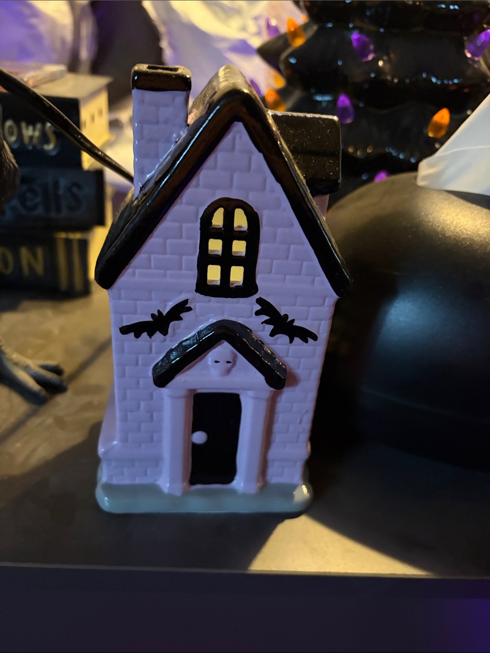 Halloween Ceramic Haunted House Decoration - Lavender